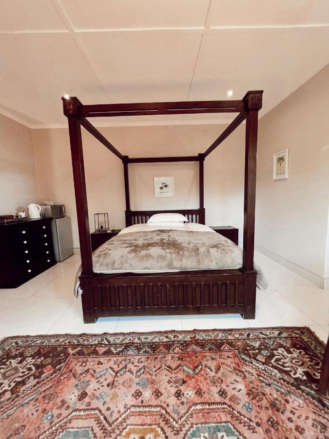 מטטה Ebony Lodge מראה חיצוני תמונה